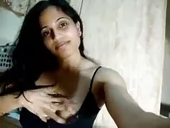 Bombshel​​l Latina Hottie乘坐那个迪克